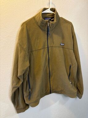 Patagonia Men’s Zip Up